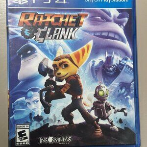 GREAT DEAL! Barely used RATCHET CLANK for PS4 - Playstation game disc!